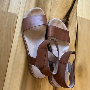 Naturalizer Sandals